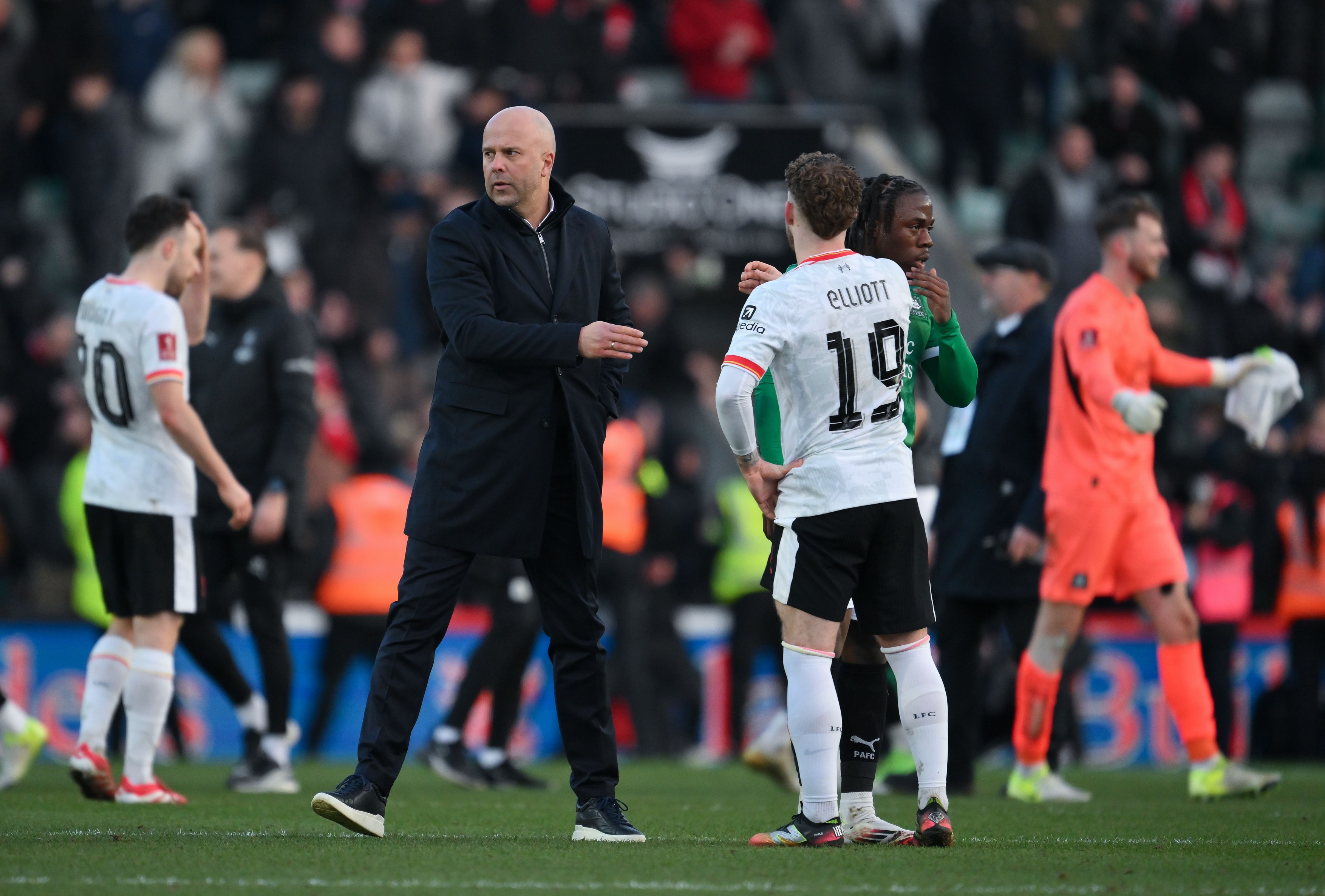 Liverpool, OUT din FA Cup! ”Cormoranii”, bătuți de cea mai slabă echipă din liga a 2-a engleză