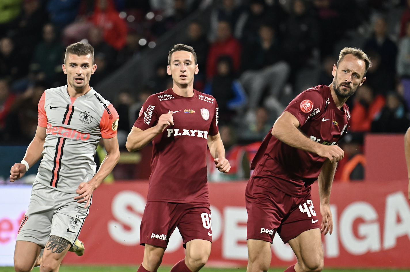 CFR Cluj a anunțat două plecări, după victoria cu UTA Arad