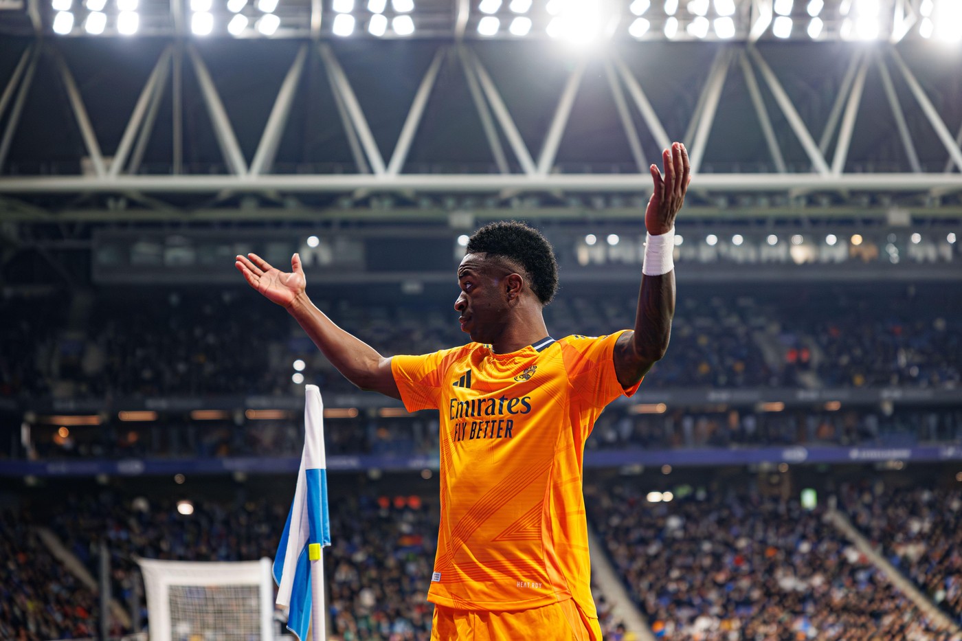 Răzbunarea lui Vinicius, pentru bannerul afișat de fanii lui Manchester City