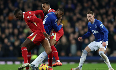 Liverpool, England, 12th February 2025. Beto of Everton with Ibrahima Konate of Liverpool and Ryan Gravenberch of Liverpool during the Premier League match at Goodison Park, Liverpool. Picture credit should read: Darren Staples / Sportimage