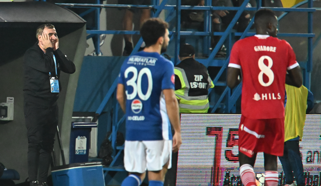Dinamo - Farul | LIVE VIDEO, 20:00, DGS 1. ”Câinii” n-au mai pierdut din octombrie. Hagi, două victorii la rând în Capitală