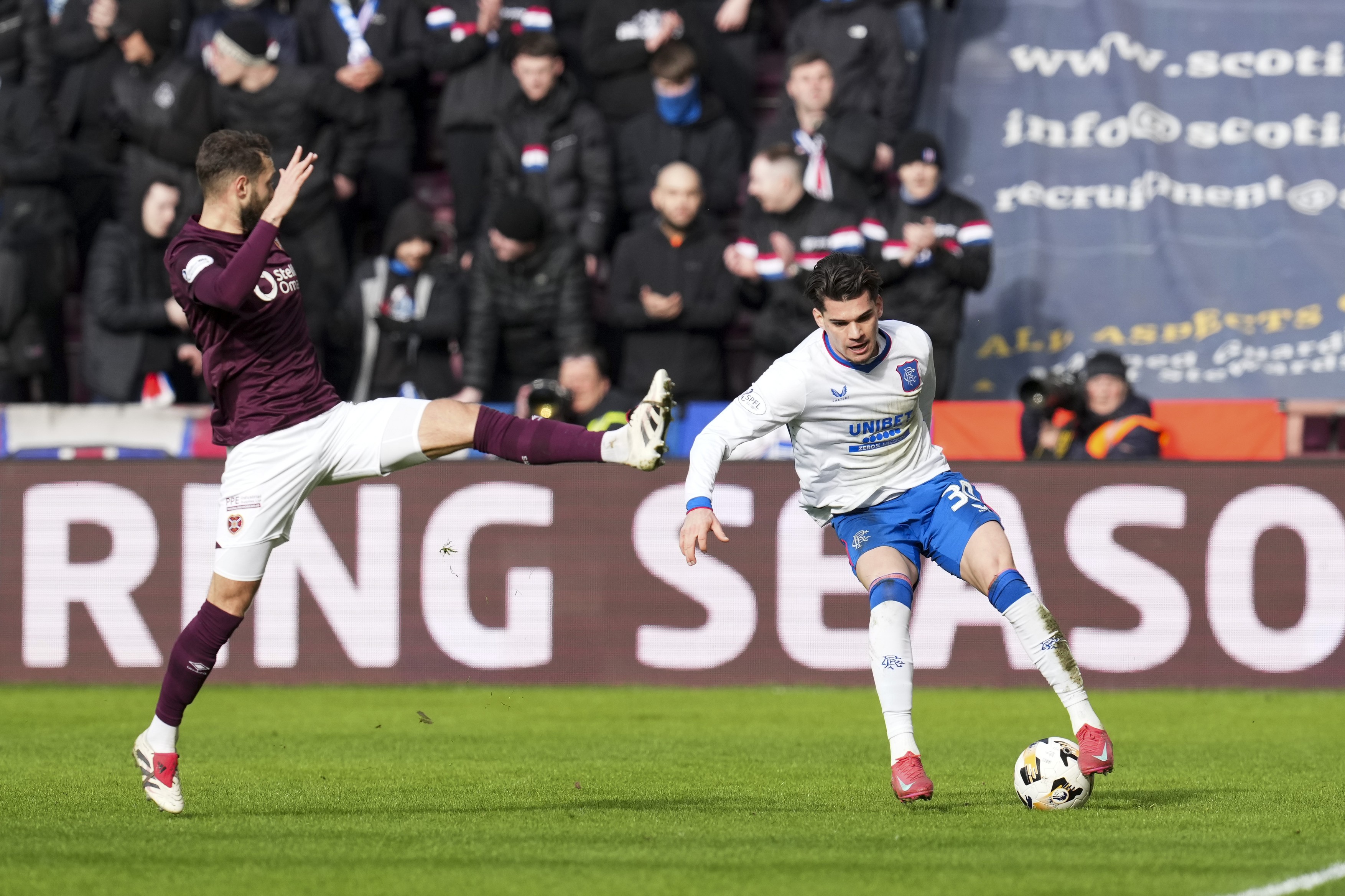 Hearts - Rangers 1-3. Ianis Hagi, decisiv la două goluri