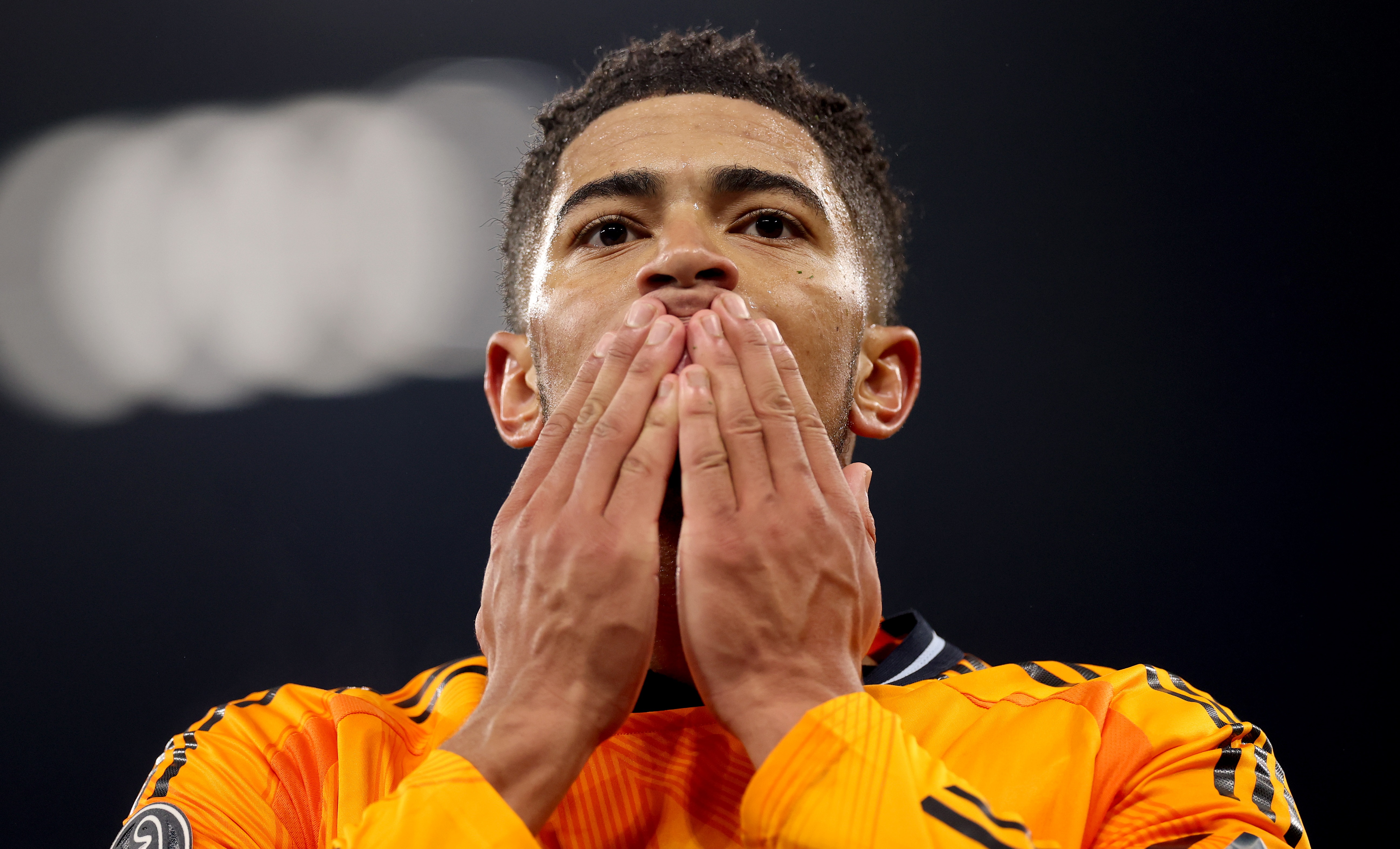 Imagine Stire Ce lovitură! Răsturnare de situație cu Jude Bellingham la Real Madrid | 2review.ro