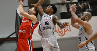 BASCHET MASCULIN:CSO VOLUNTARI-CSM CSU ORADEA, LIGA NATIONALA GETICA 95 (1.02.2025)