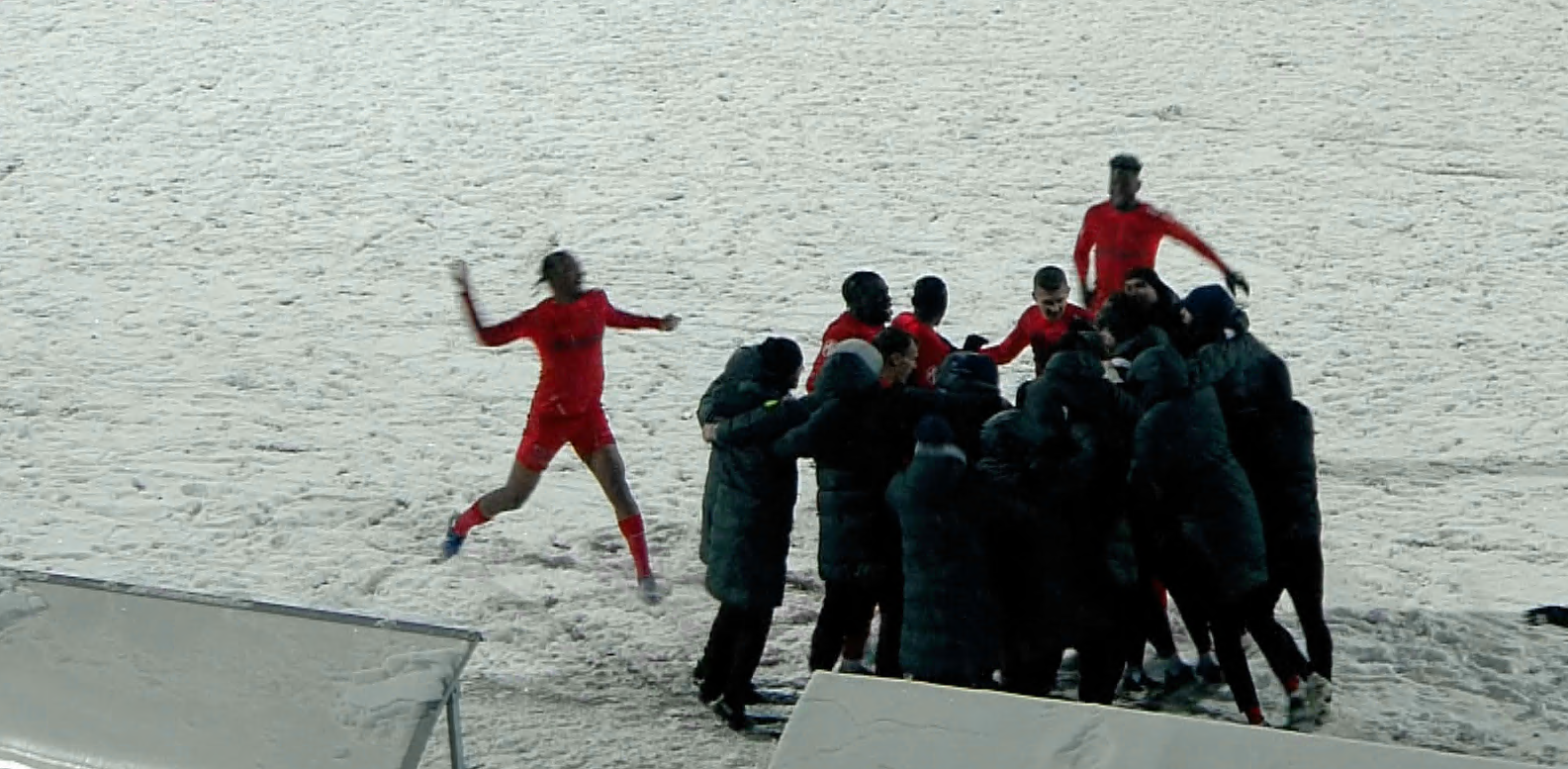 Siyabonga Ngezana, imaginile serii la Buzău, la golul de 2-0 al FCSB-ului cu Gloria