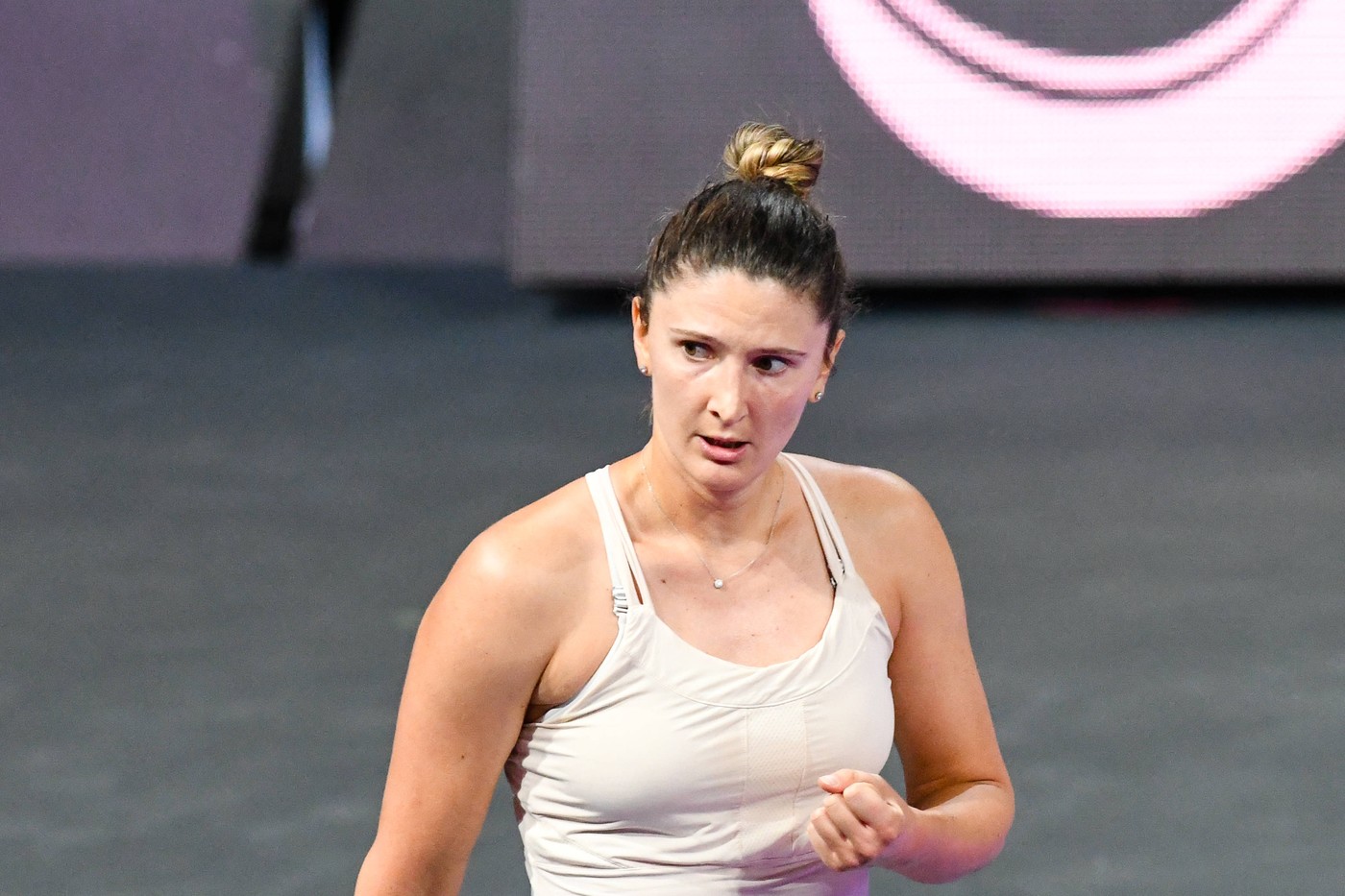 Irina Begu - Eva Lys | ACUM pe DGS 2, la WTA 1.000 Dubai. Românca salvează două mingi de set