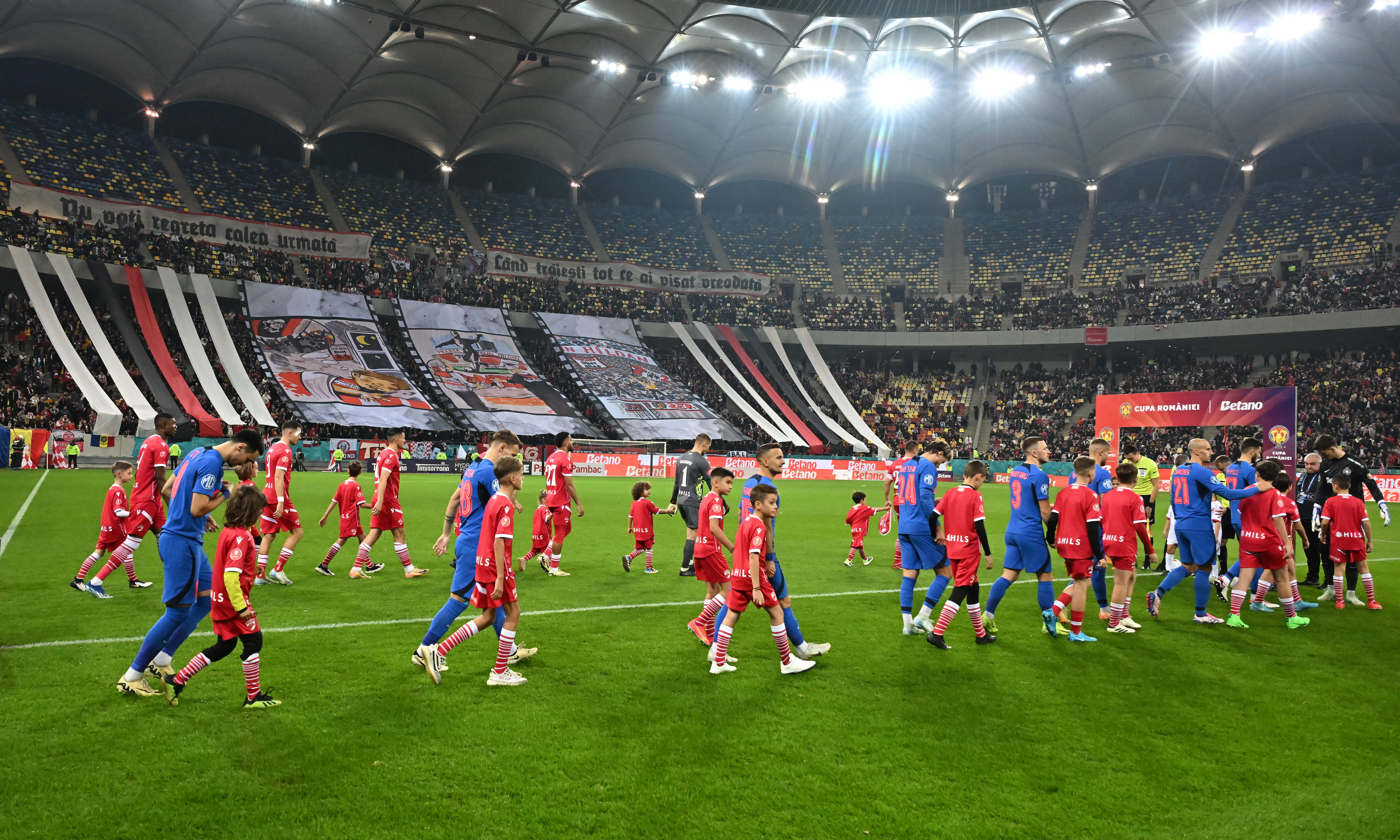 Dinamo a pus la vânzare biletele pentru derby-ul cu FCSB! Cât costă un tichet