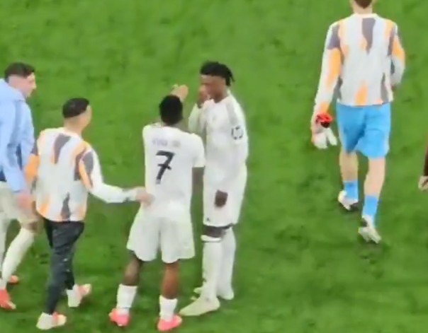 Imediat după Real Madrid - Manchester City, Vinicius s-a dus ”glonț” la un coleg și l-a certat