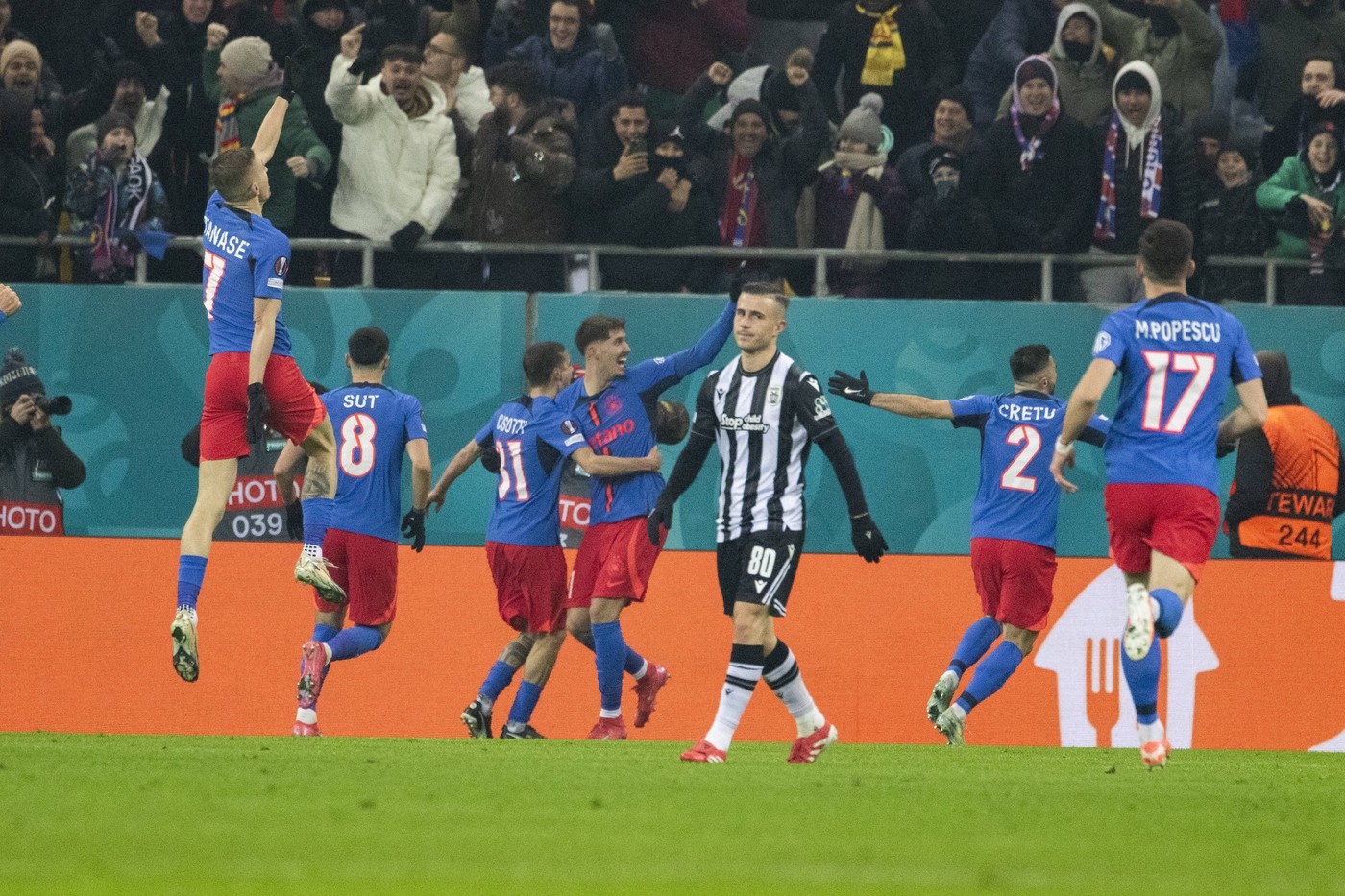 Jackpot: câți bani încasează FCSB după calificarea în optimile UEL! Cu cine poate juca + Tragerea la sorți, la Digi Sport