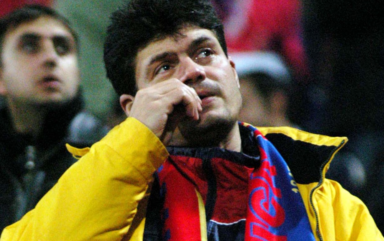 O echipă din SuperLigă a anunțat că a interzis consumul de semințe pe stadion