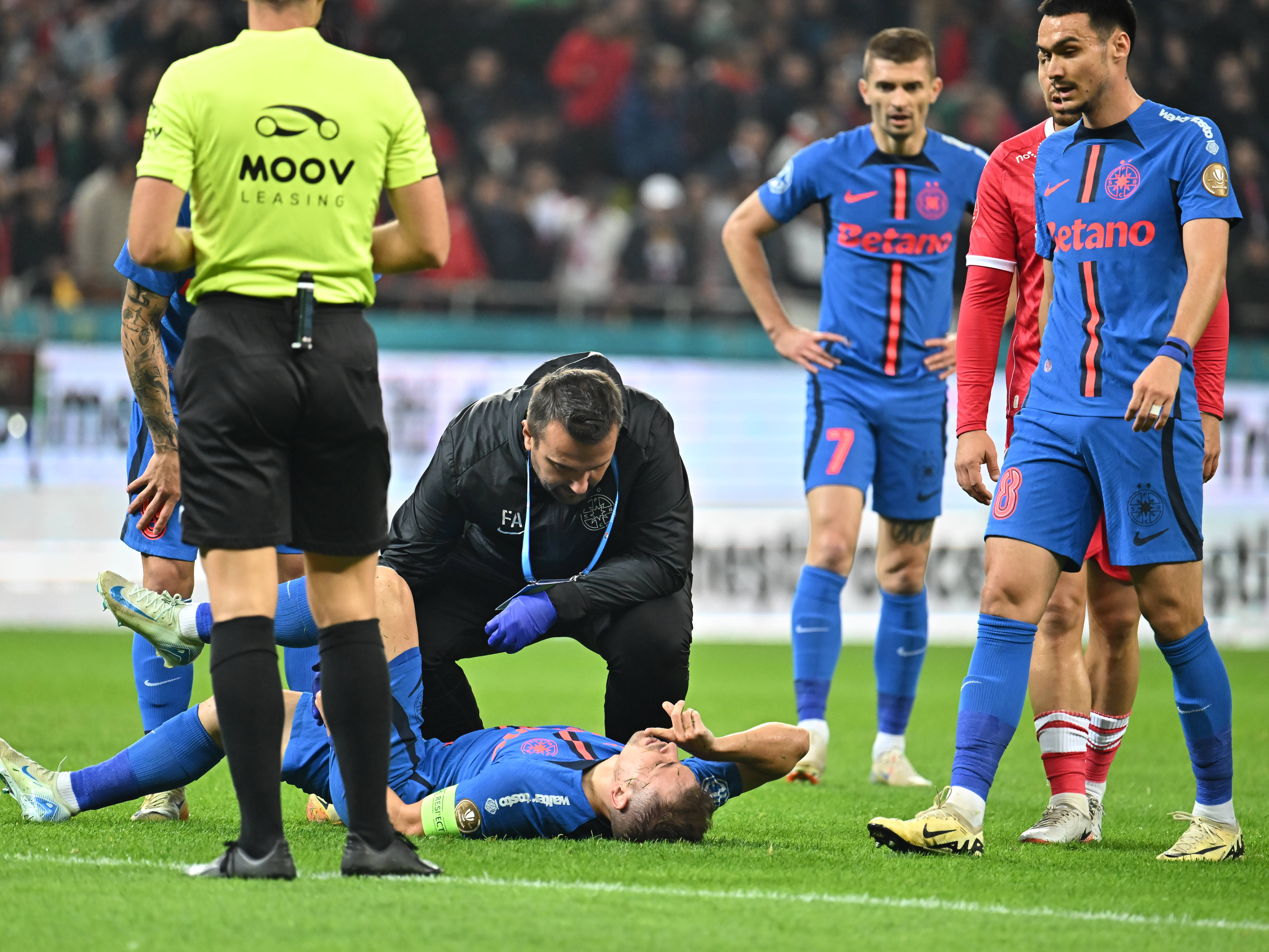 S-a aflat cine arbitrează derby-ul FCSB - Dinamo