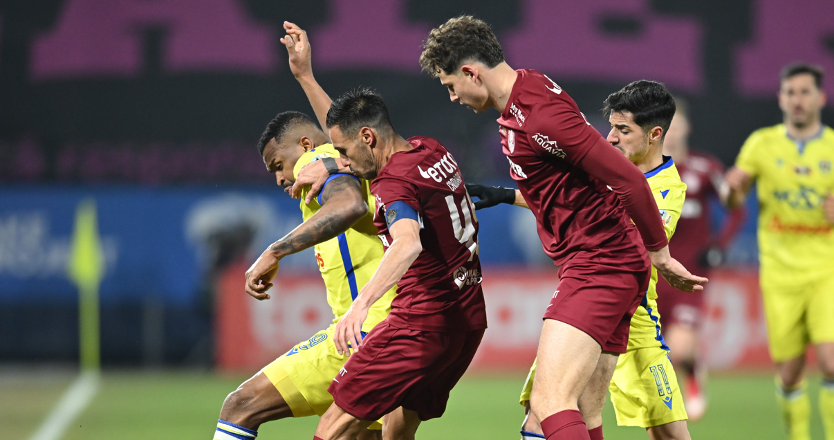 CFR Cluj - Petrolul 2-0. Victorie fără emoții pentru clujeni. Formația lui Mutu și-a luat adio de la play-off