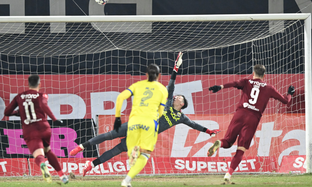 FOTBAL: FC CFR 1907 CLUJ - FC PETROLUL PLOIESTI, SUPERLIGA SUPERBET (22.02.2025)