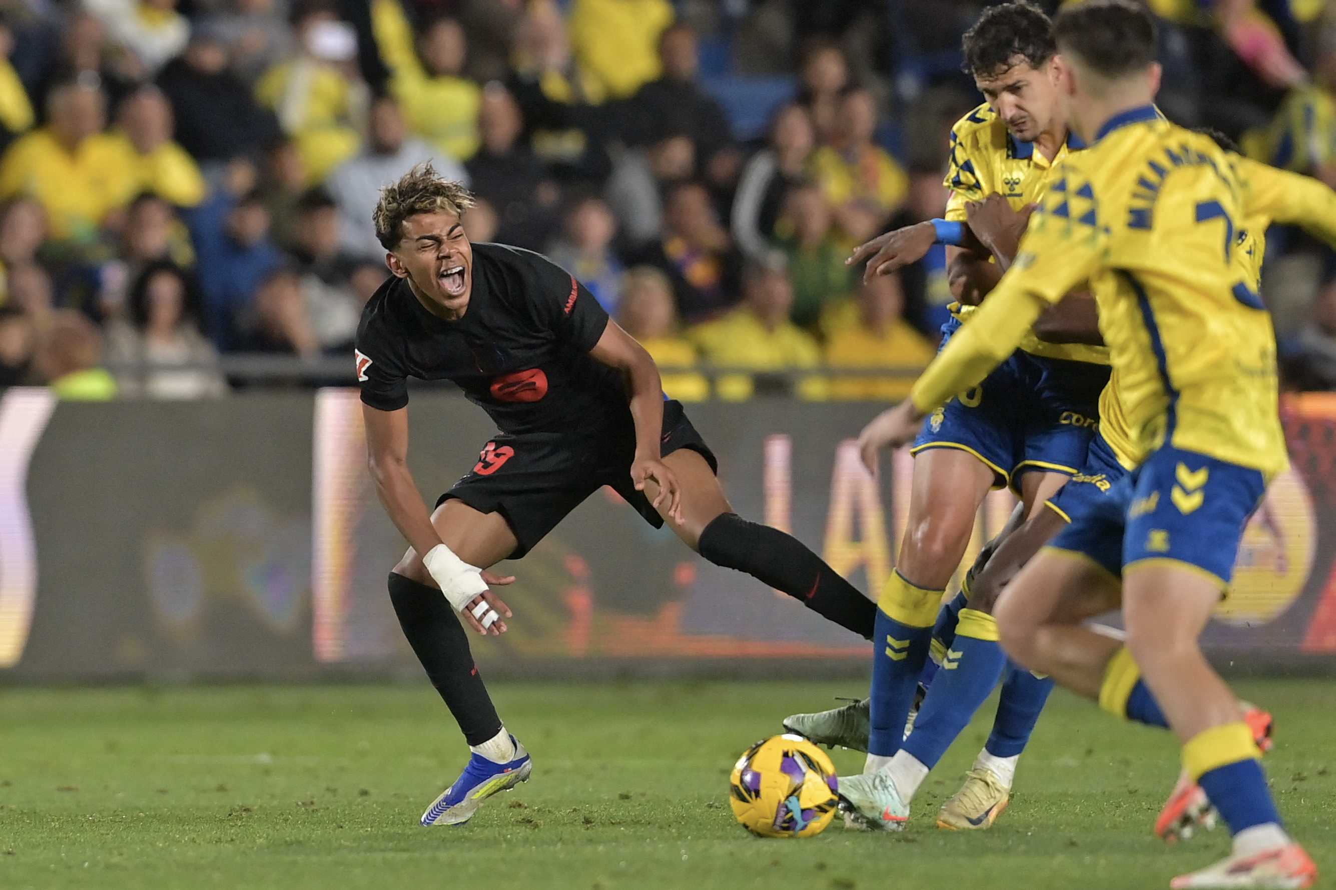 Ironia lui Lamine Yamal la adresa arbitrului, după Las Palmas - Barcelona 0-2
