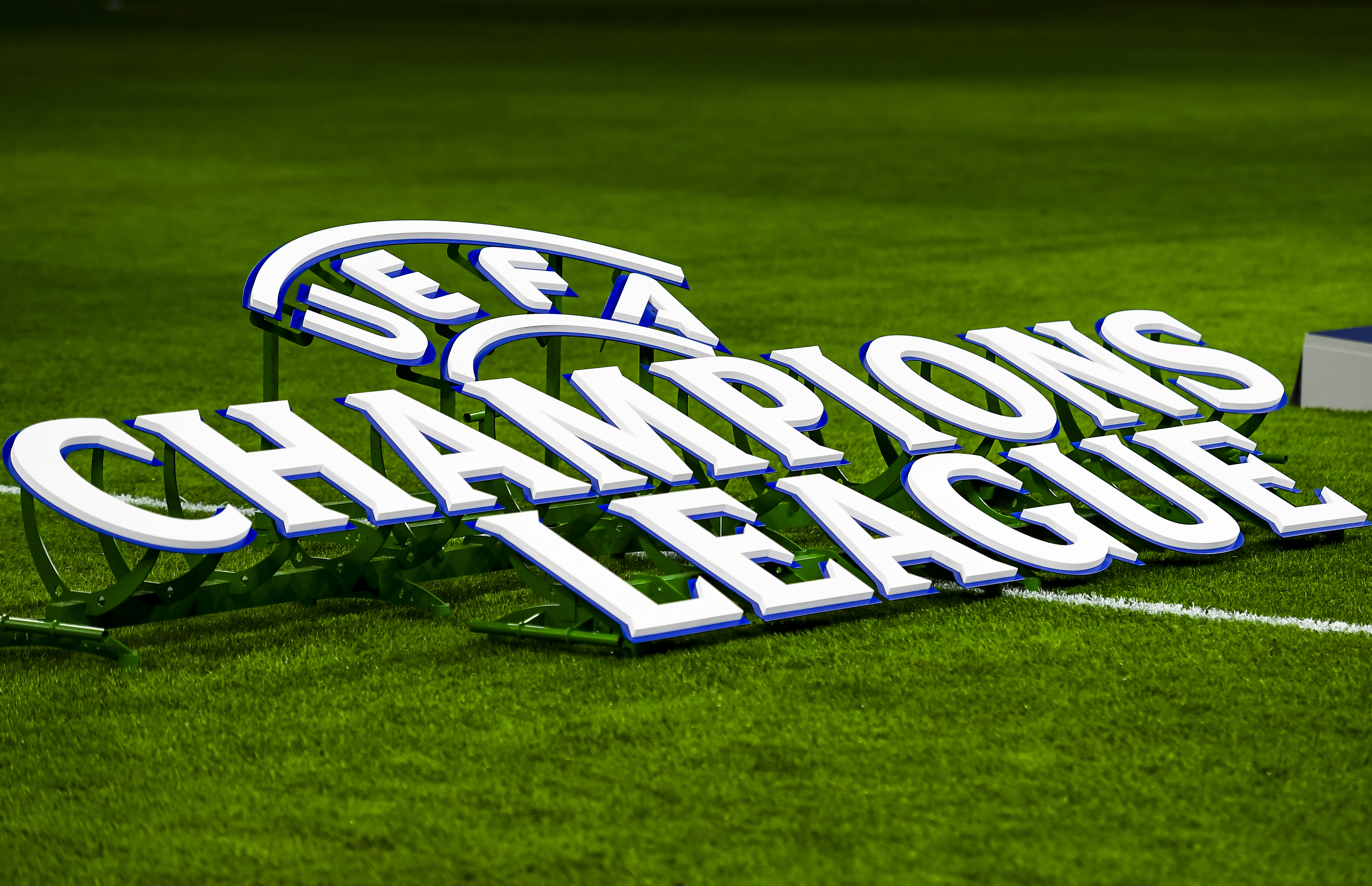 Imagine Stire Intră în cursa pentru cele 6 bilete la finala UEFA Champions League 2026, oferite de Digi Sport pe 15 aprilie | 2review.ro