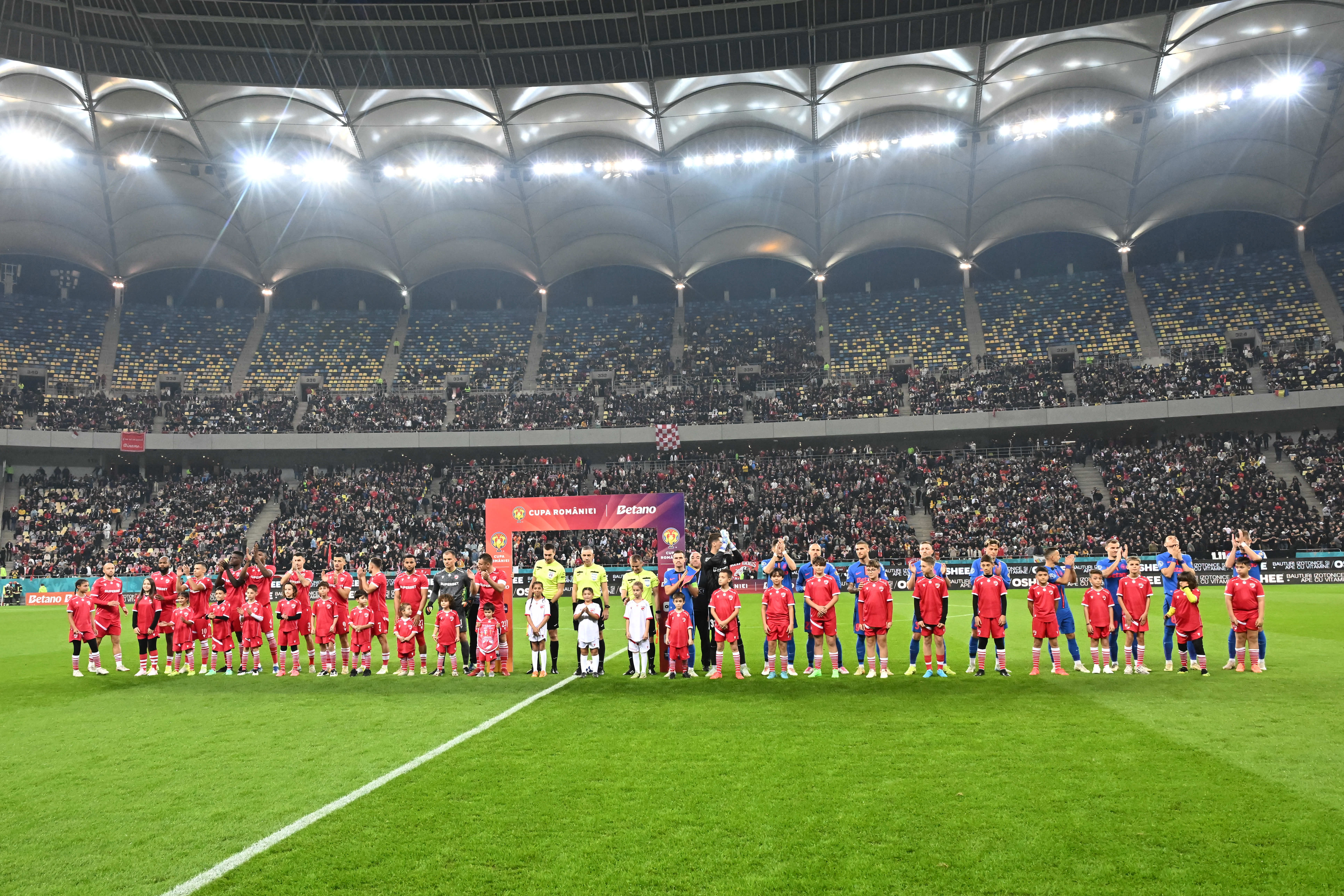 ”Ce ar fi o surpriză mare?”. Ilie Dumitrescu a rostit două nume, iar Prunea a început să râdă, înainte de FCSB - Dinamo