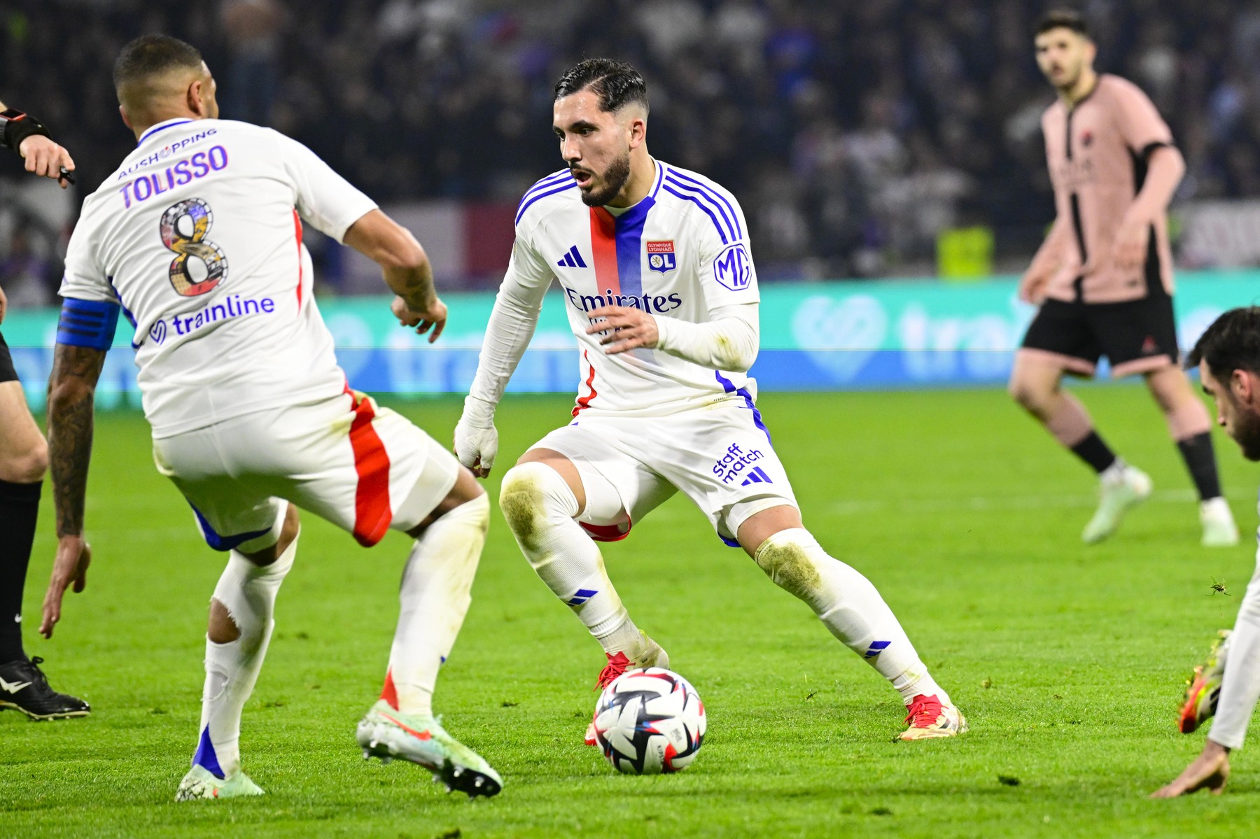 Ce a făcut Olympique Lyon, adversara FCSB-ului din optimile Europa League, în derby-ul cu PSG
