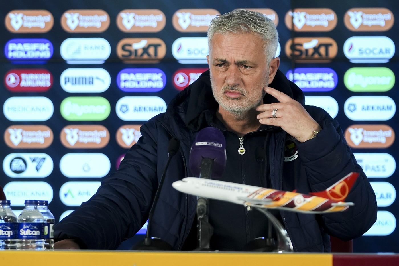 "O retorică inumană!" Ce a putut să spună Jose Mourinho despre cei de pe banca lui Galatasaray și reacția rivalilor