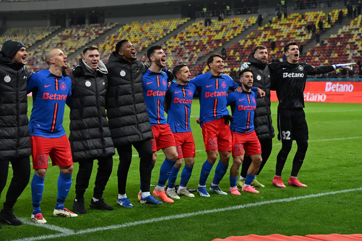 OUT de la FCSB! Adus ca o vedetă la roș-albaștri, își face bagajele mai repede decât ar fi crezut