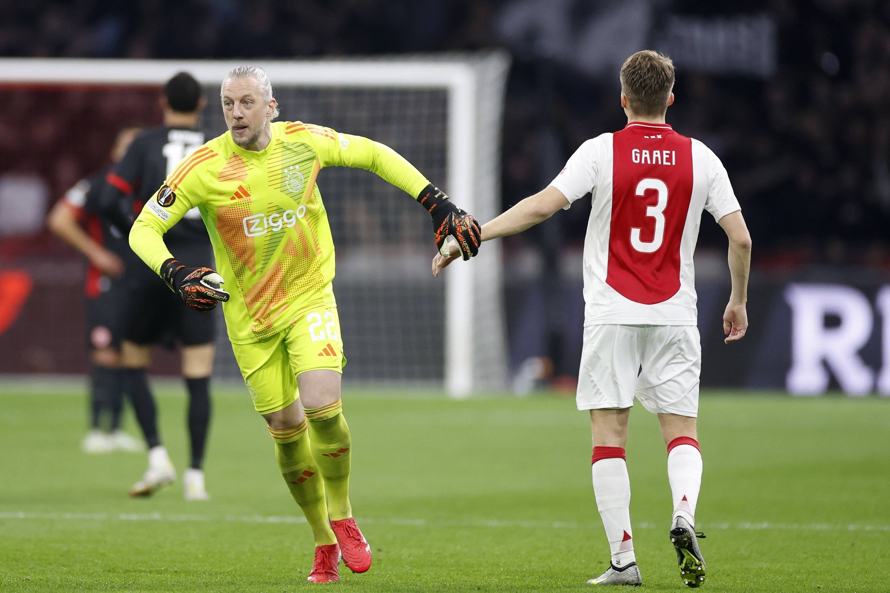 Ajax tocmai a trecut un nou jucător pe lista UEFA! De ce nu poate să facă și FCSB la fel înaintea meciului cu Lyon