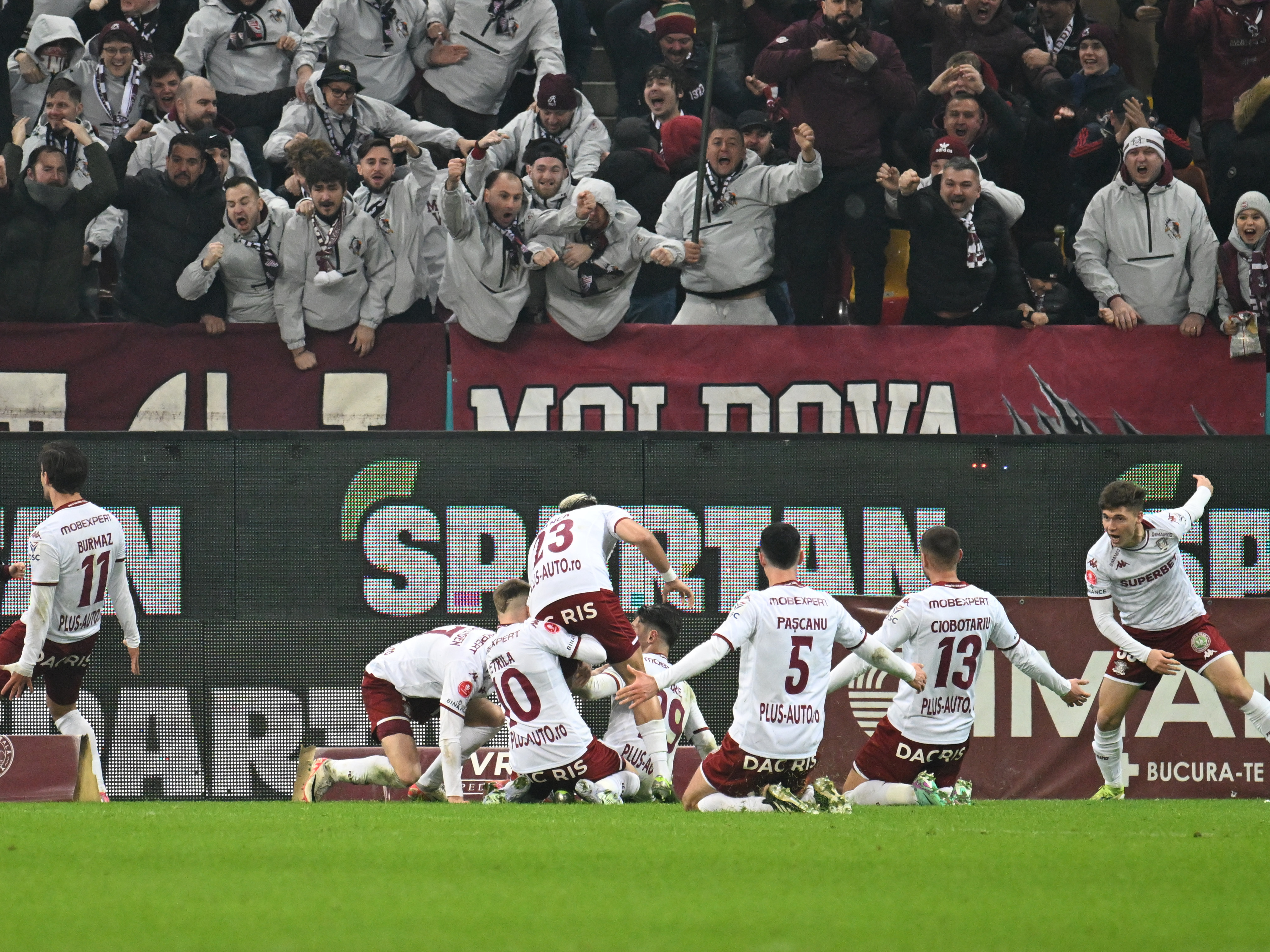 Rapid a anunțat câte bilete vor avea suporterii giuleșteni pentru meciul cu FCSB, primul din play-off