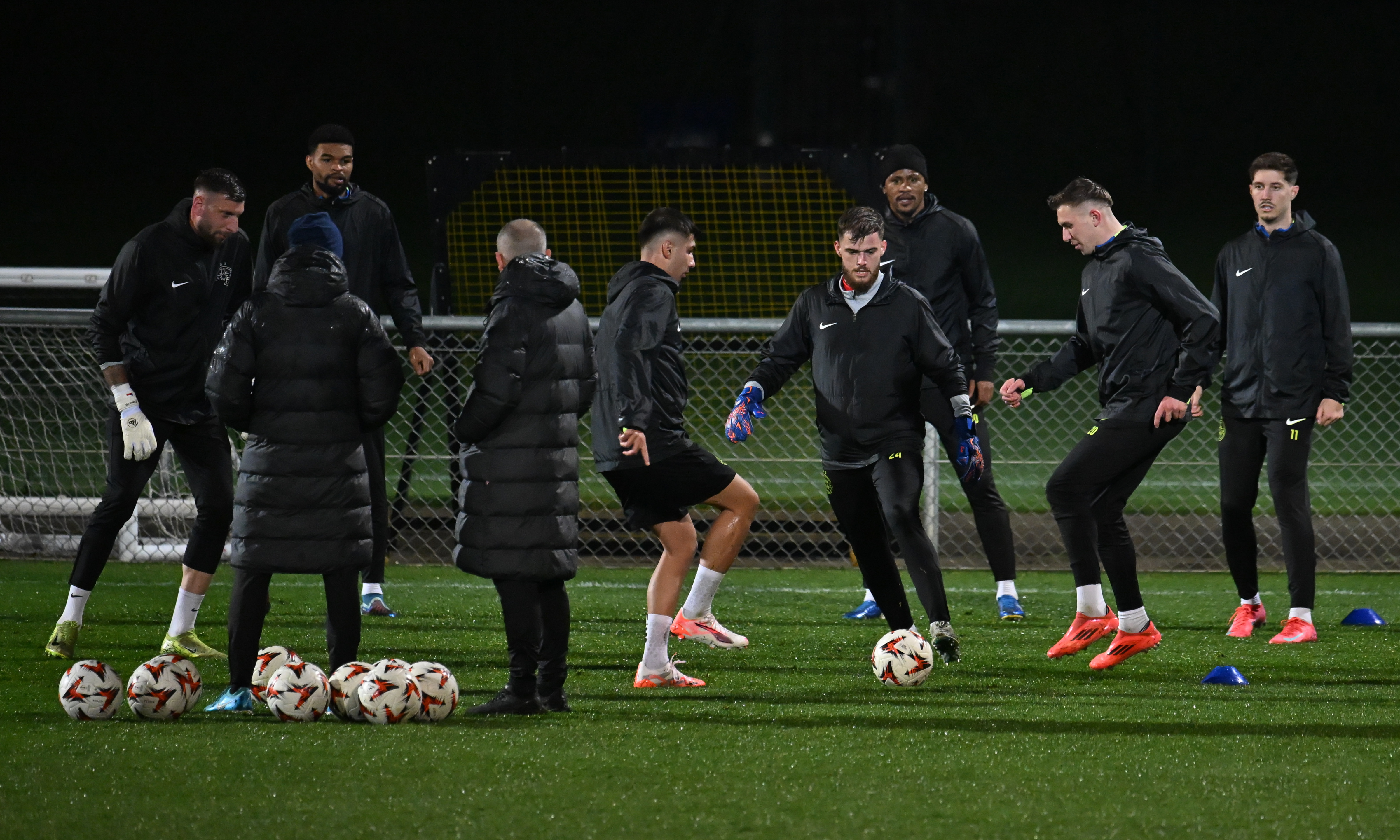 Gigi Becali s-a răzgândit : debut la FCSB, în meciul cu Lyon!