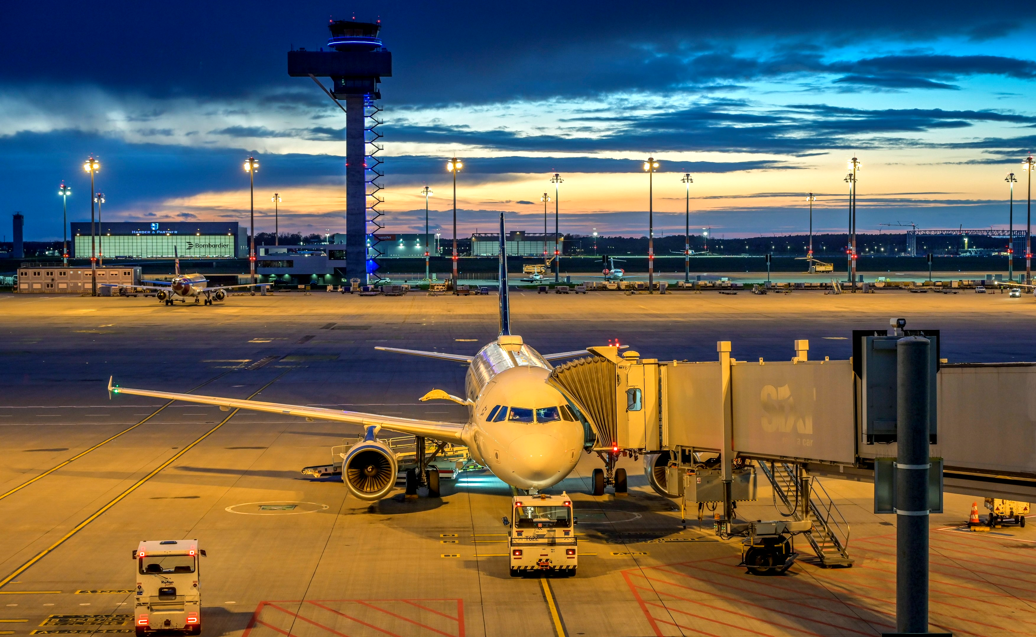Surpriză! A primit "interzis" pe aeroport și nu va putea juca în returul din Europa League