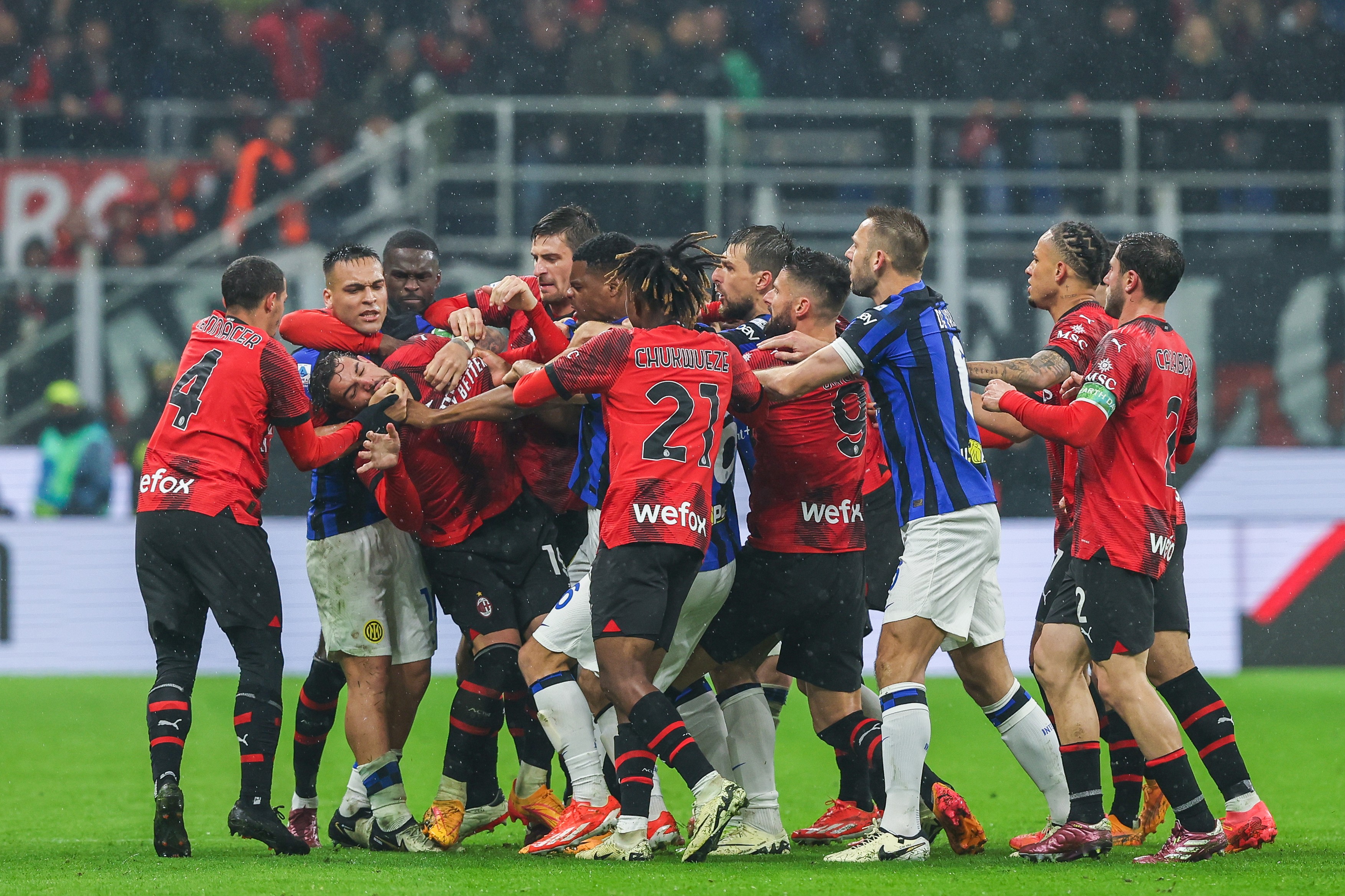 Se pregătește marea trădare! Milan e gată să transfere de la rivala Inter