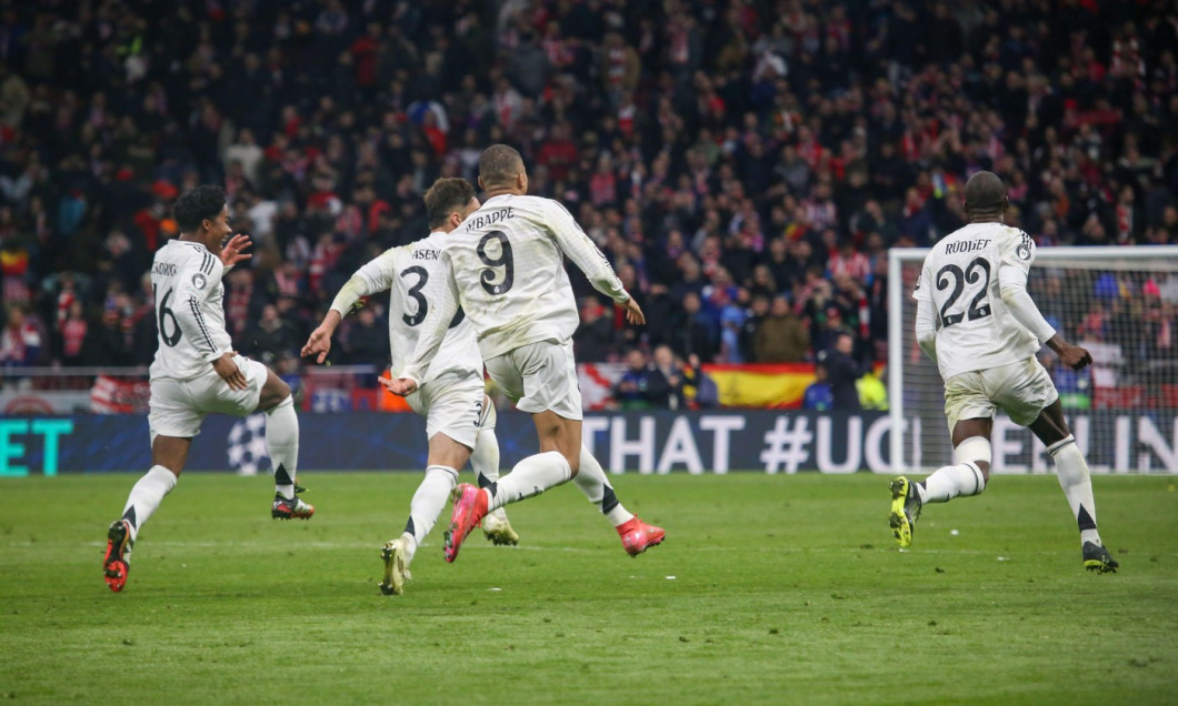 Madrid, Spain, March 12, 2025: Real Madrid players celebrate reaching the quarterfinals during the 2024-25 UEFA Champions League Round of 16 second leg match between Atlético de Madrid and Real Madrid on March 12, 2025, at the Riyadh Air Metropolitano Sta