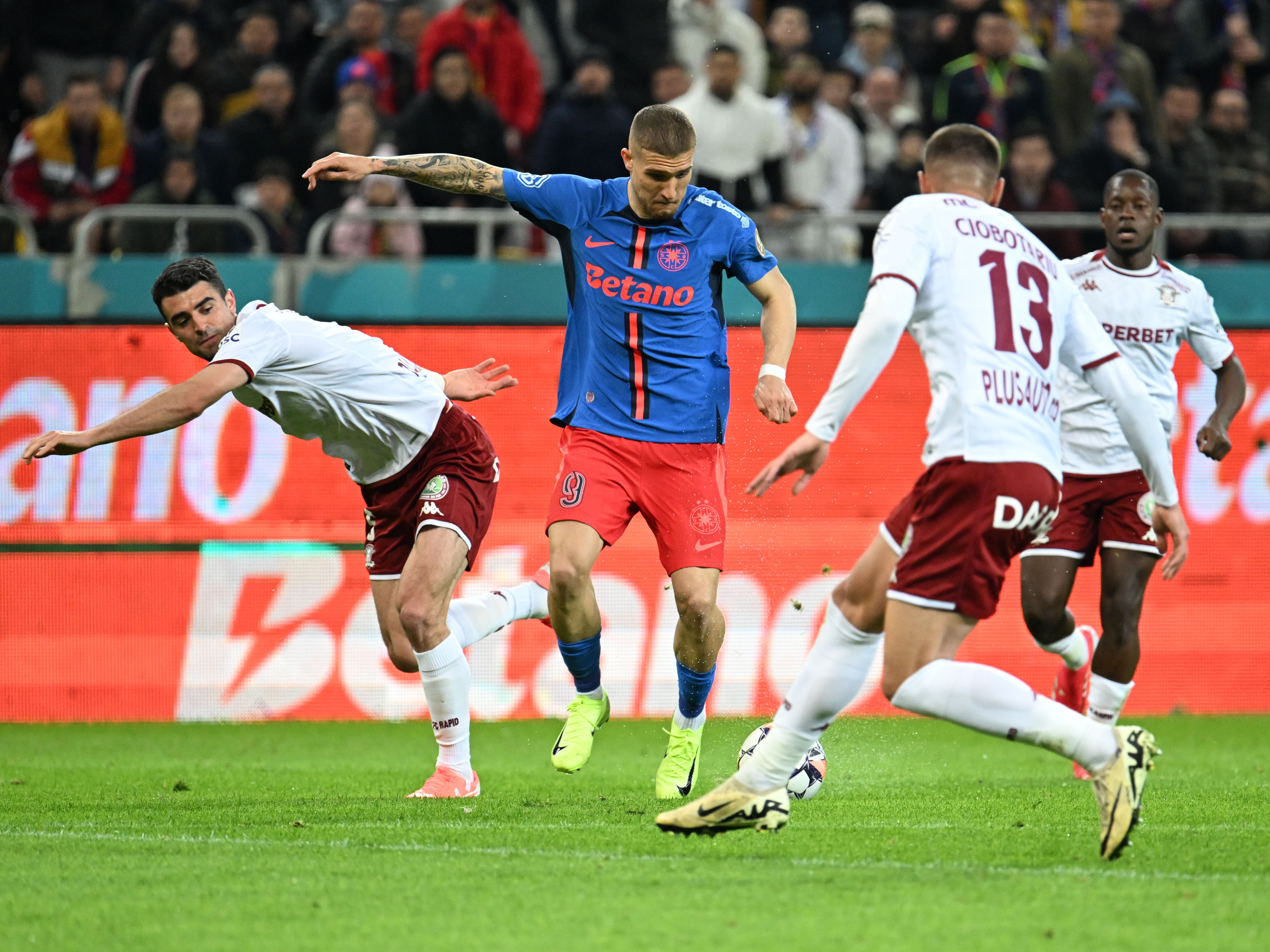 FCSB - Rapid 3-3. Remiză cu 6 goluri pe Arena Națională! Campioana a smuls un punct în prelungiri