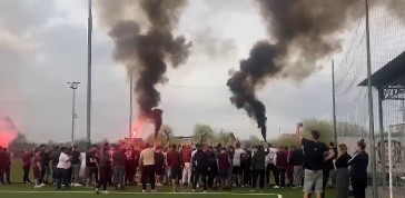 Fanii rapidiști, spectacol la ultimul antrenament înaintea meciului cu FCSB