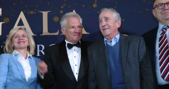 "4 cuvinte care mi-au schimbat viața!" Discursul lui Ladislau Boloni, înainte ca Valentin Ceaușescu să izbucnească în lacrimi