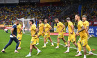 Fotbalistii romani Nicolae Stanciu, Andrei Burca, NicuĂ�â„˘or Bancu, Denis Dragus, Marius Marin si Andrei RaĂ�â€şiu la incalzi