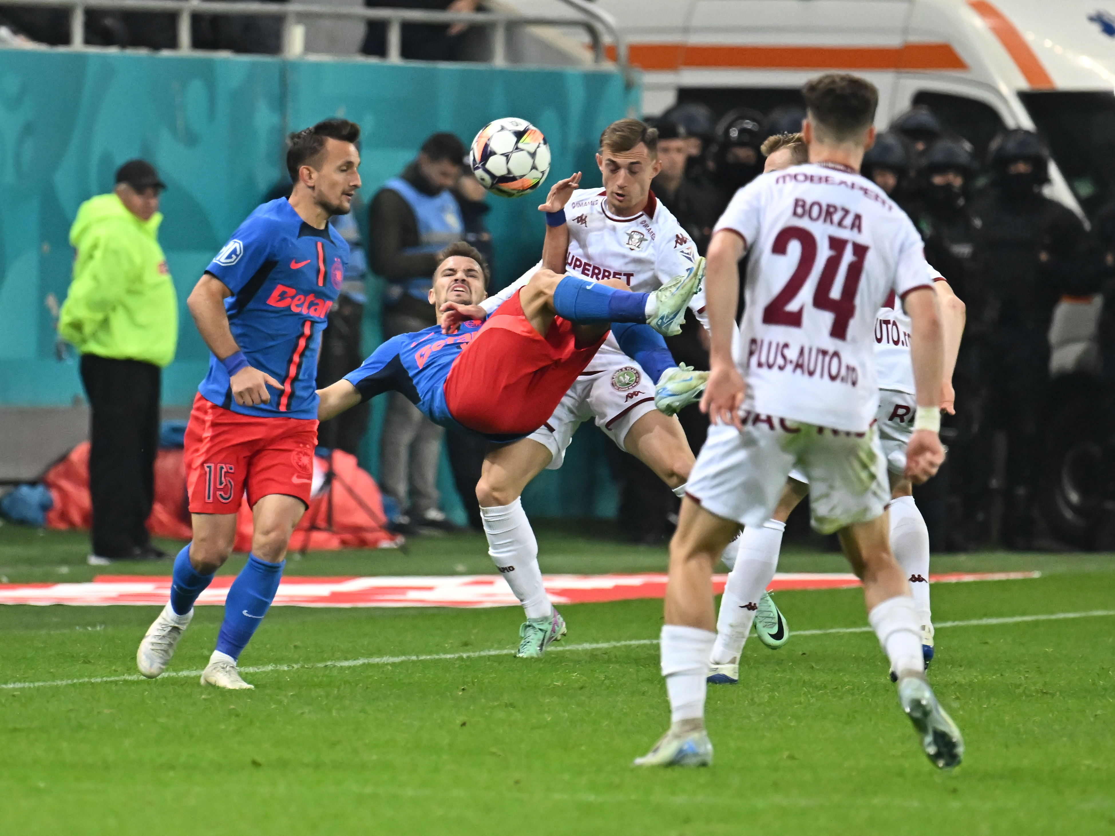 E gata contractul! Semnează cu Rapid