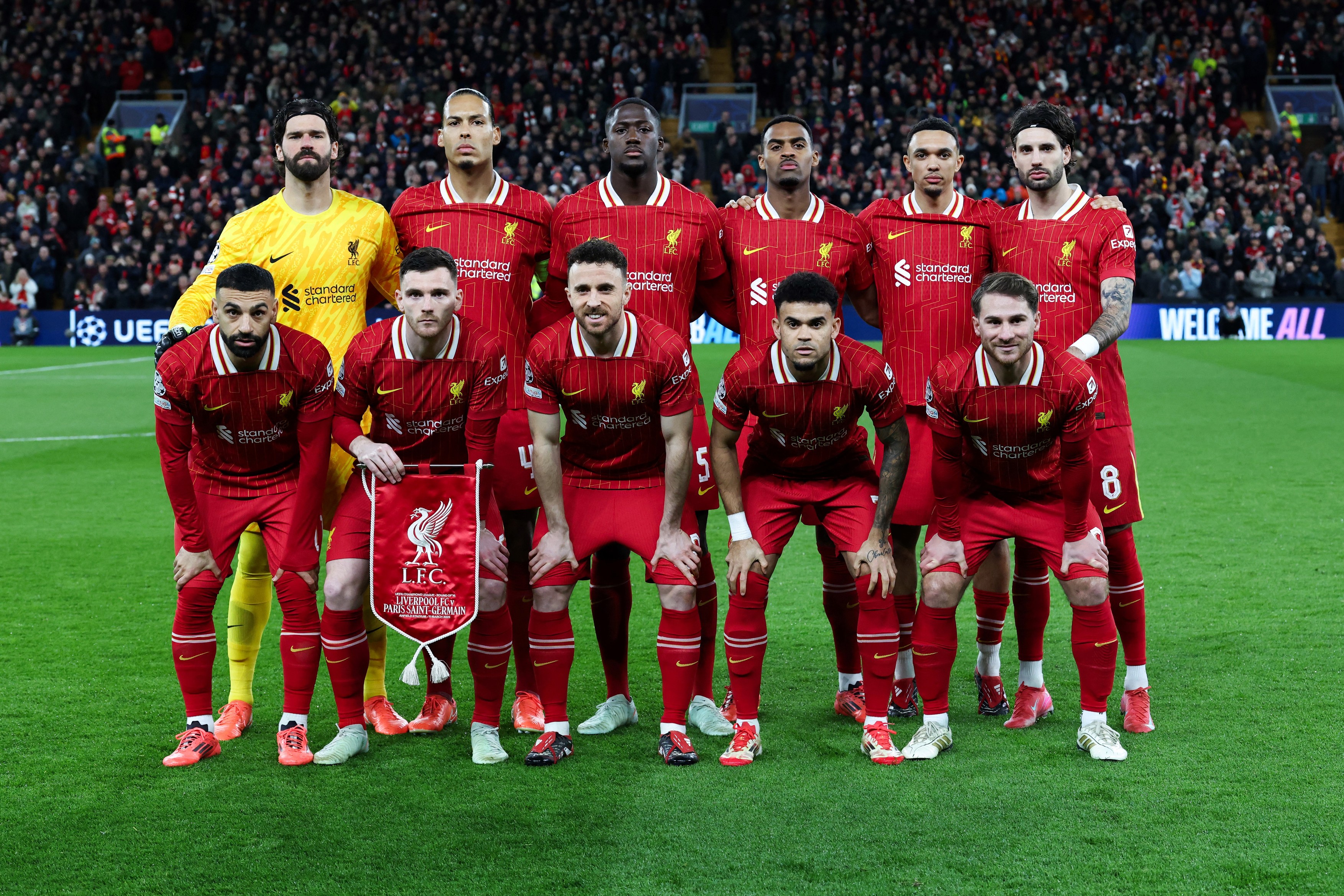 Dezastru pentru Liverpool! 3 fotbaliști de bază au decis să plece la vară