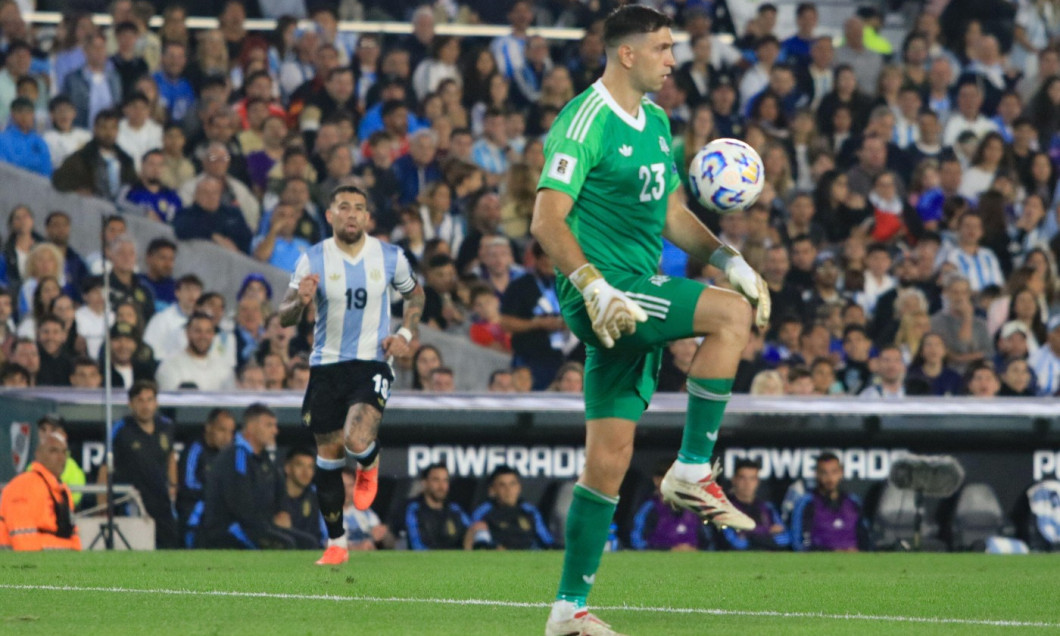 Buenos Aires, 25.03.2025: Emiliano Martinez of Argentina during the match for 14th round of Fifa Qualifiers World Cup 2026 at Mas Monumental Stadium. (Photo: Néstor J. Beremblum)