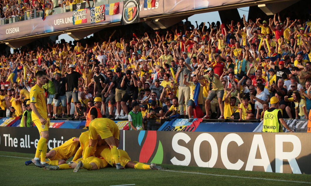 England U21 v Romania U21 - UEFA European Under-21 Championship - Group C - San Marino Stadium