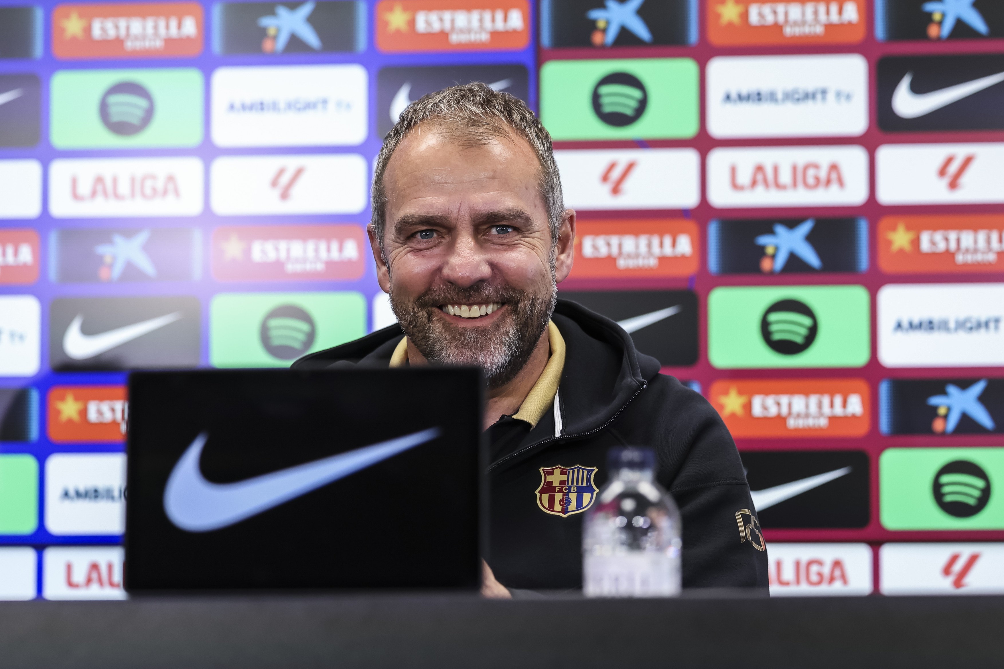 ”Nu a atins mingea”! Hansi Flick a ”înțepat-o” pe Real Madrid, la trei zile după El Clasico