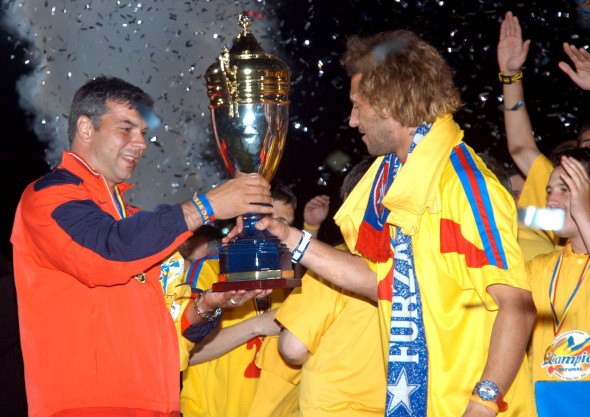 FOTBAL:FESTIVITATEA DE PREMIERE A ECHIPEI STEAUA BUCURESTI-CAMPIOANA ROMANIEI EDITIA 2005-2006,DIVIZIA A (7.06.2006)
