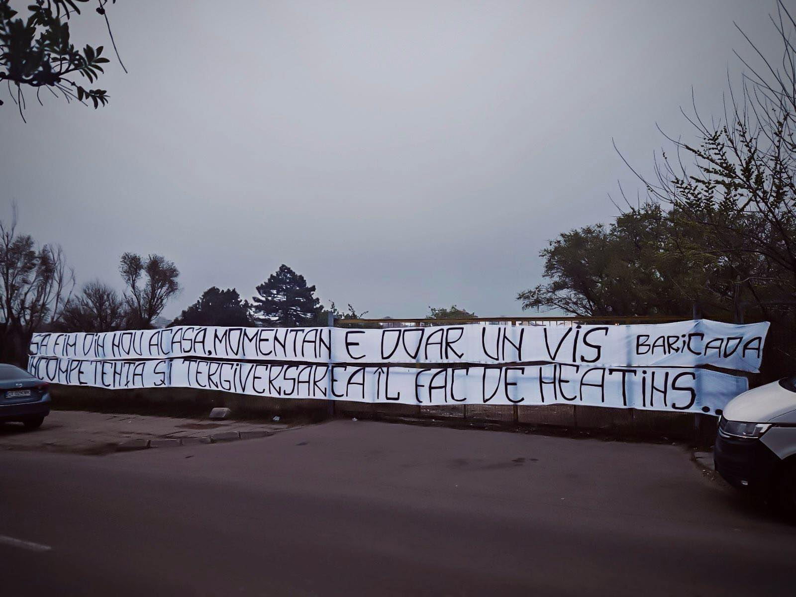 N-au mai rezistat! Au apărut cu un mesaj ferm la locul unde ar trebui să apară o ”bijuterie” de 76.000.000 de euro