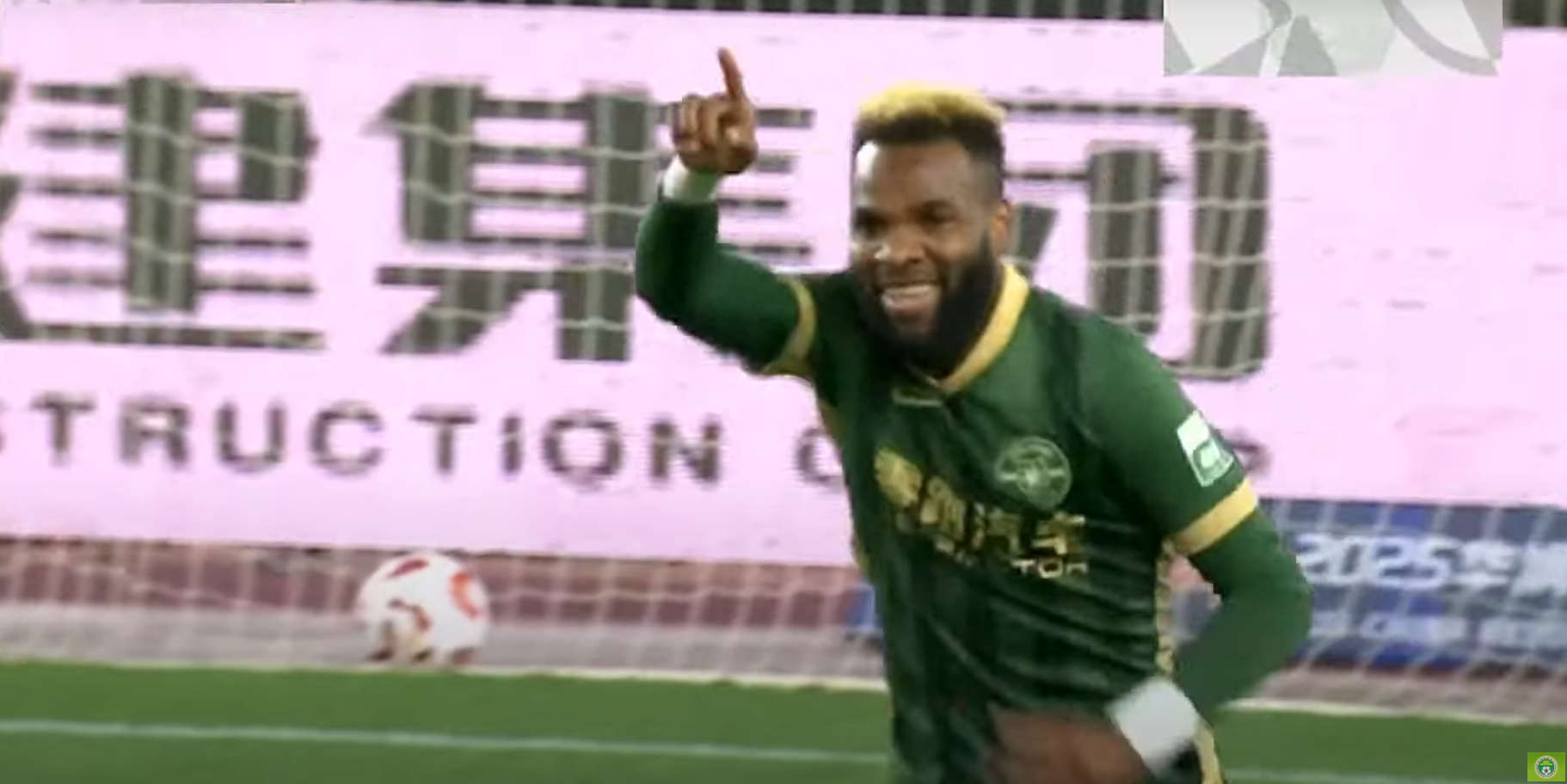 Boupendza, ”one man show” în China. ”Dublă” și penalty ratat pentru fostul atacant al Rapidului