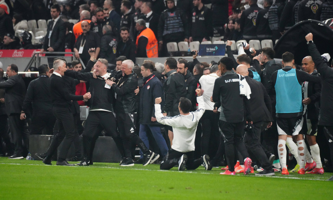 Besiktas v Galatasaray - Turkish Super League