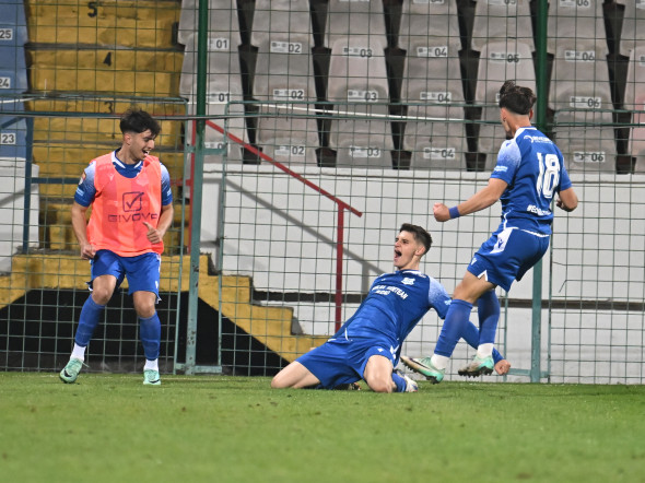 FOTBAL:METALUL BUZAU-UNIVERSITATEA CRAIOVA, CUPA ROMANIEI (31.10.2024)