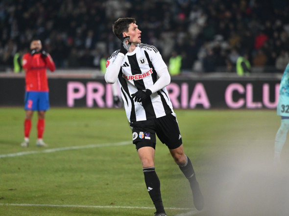 FOTBAL:UNIVERSITATEA CLUJ-FCSB, SUPERLIGA SUPERBET (10.11.2024)