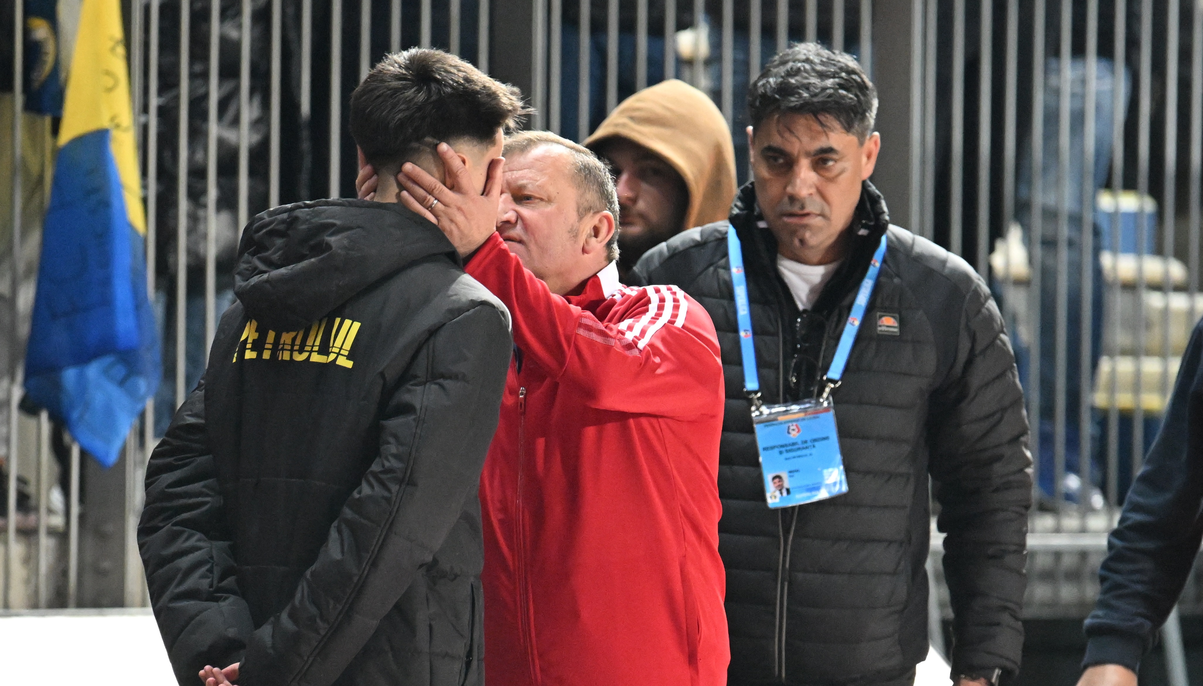 "Crede-mă, nu pot, n-am putere nici să ajung la o pasă!" Dezvăluiri din vestiarul lui Sepsi după venirea lui Dorinel Munteanu