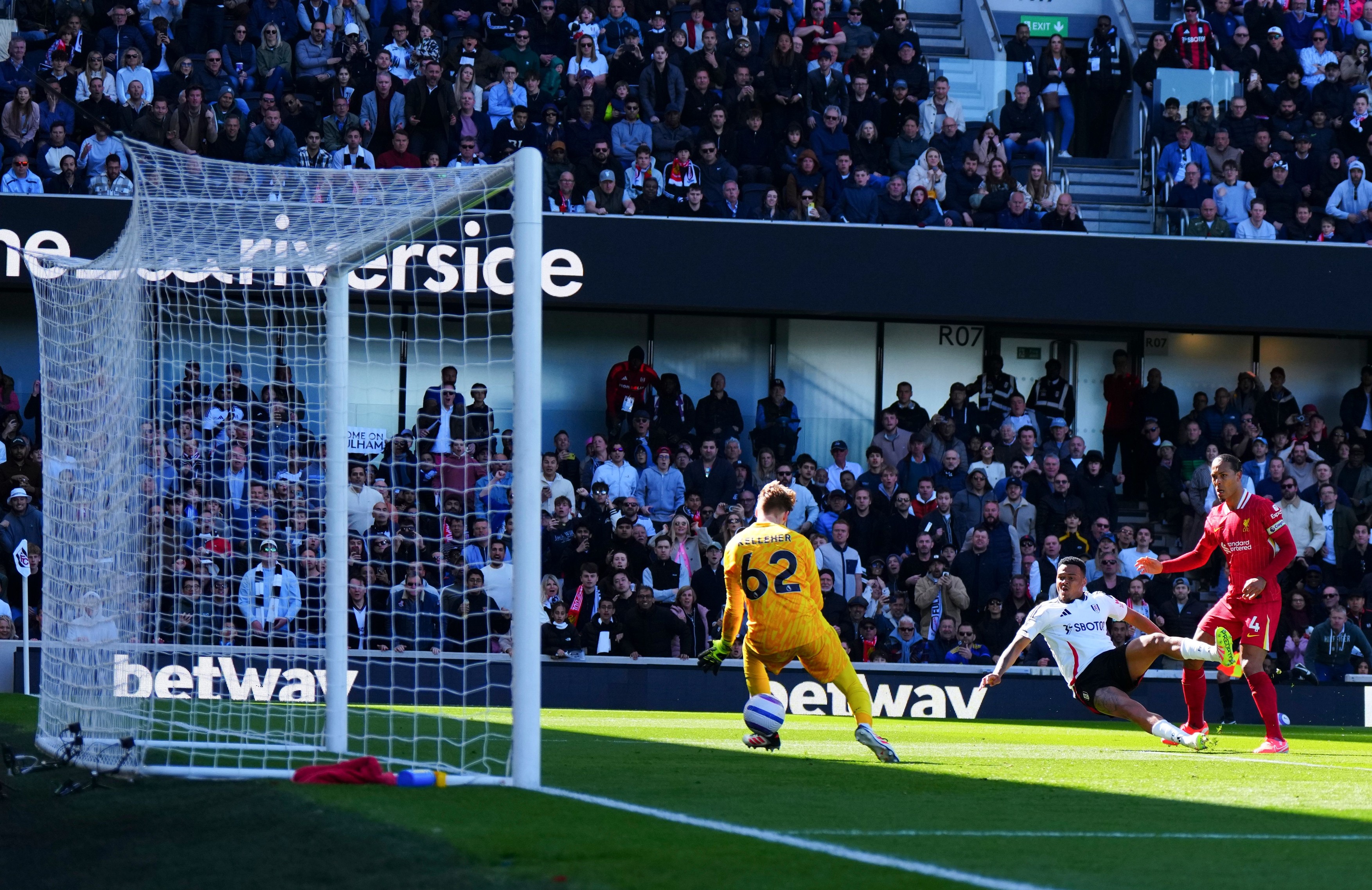 Borna negativă atinsă de Liverpool, după scorul neverosimil din prima repriză cu Fulham