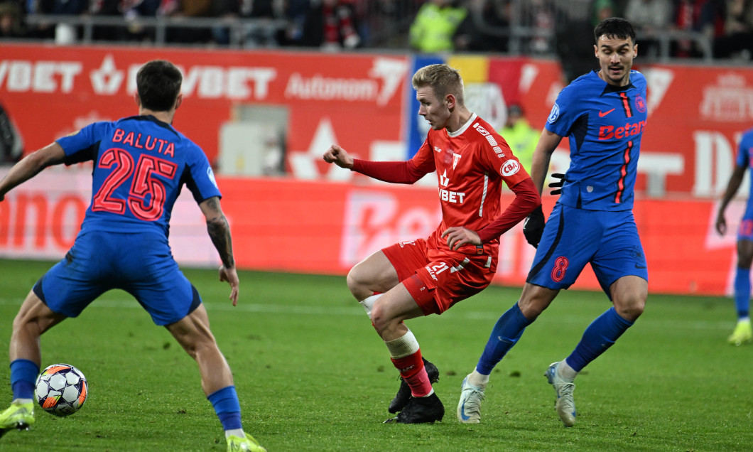 FOTBAL:UTA ARAD-FCSB, SUPERLIGA SUPERBET (26.01.2025)