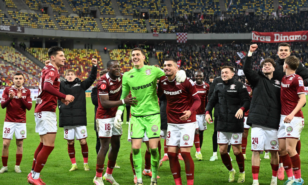 FOTBAL:RAPID BUCURESTI-DINAMO BUCURESTI, PLAY OFF SUPERLIGA SUPERBET (6.04.2025)