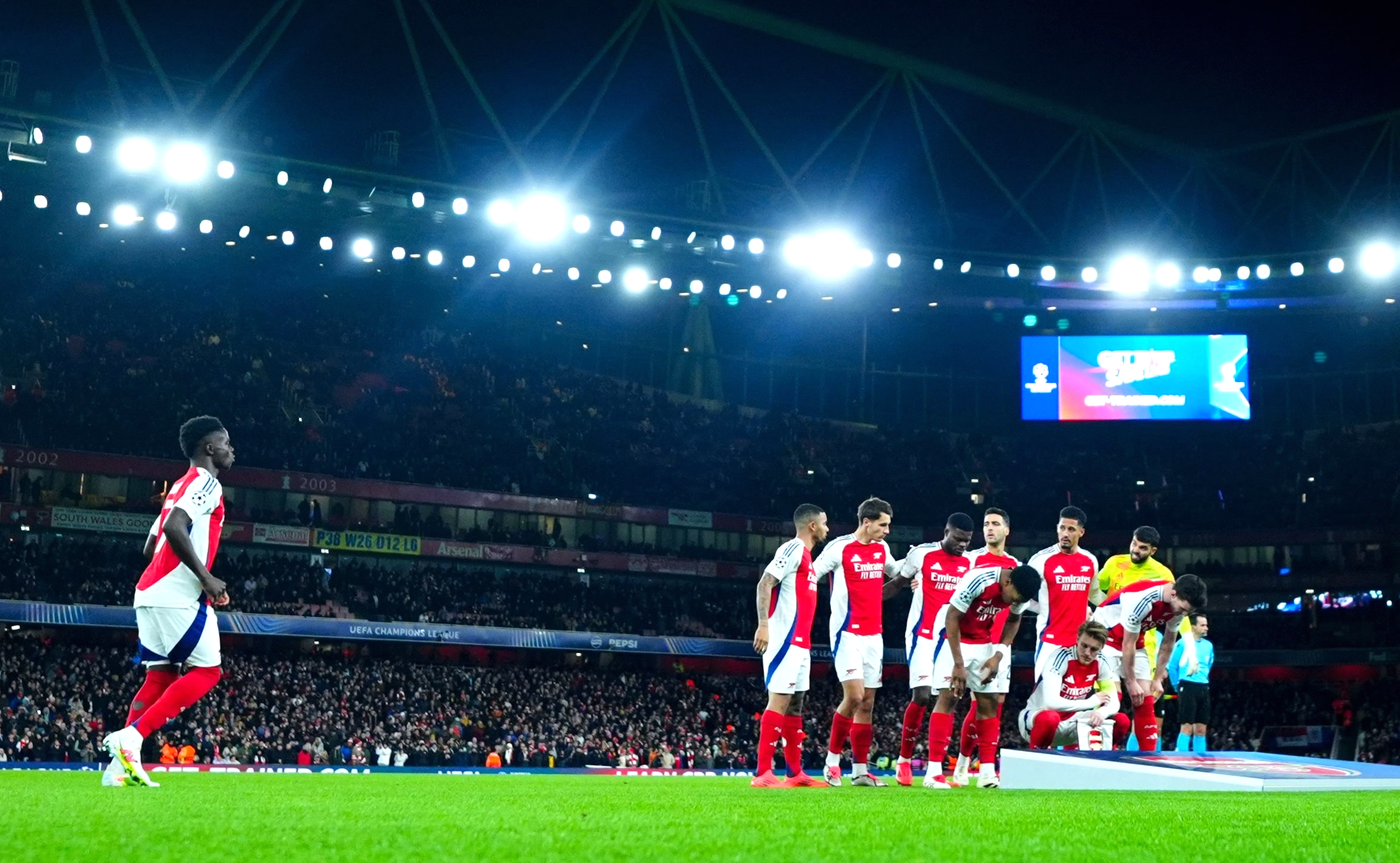 "Știm cu toții ce fac ei". Ce a spus Bukayo Saka, înainte de Arsenal - Real Madrid