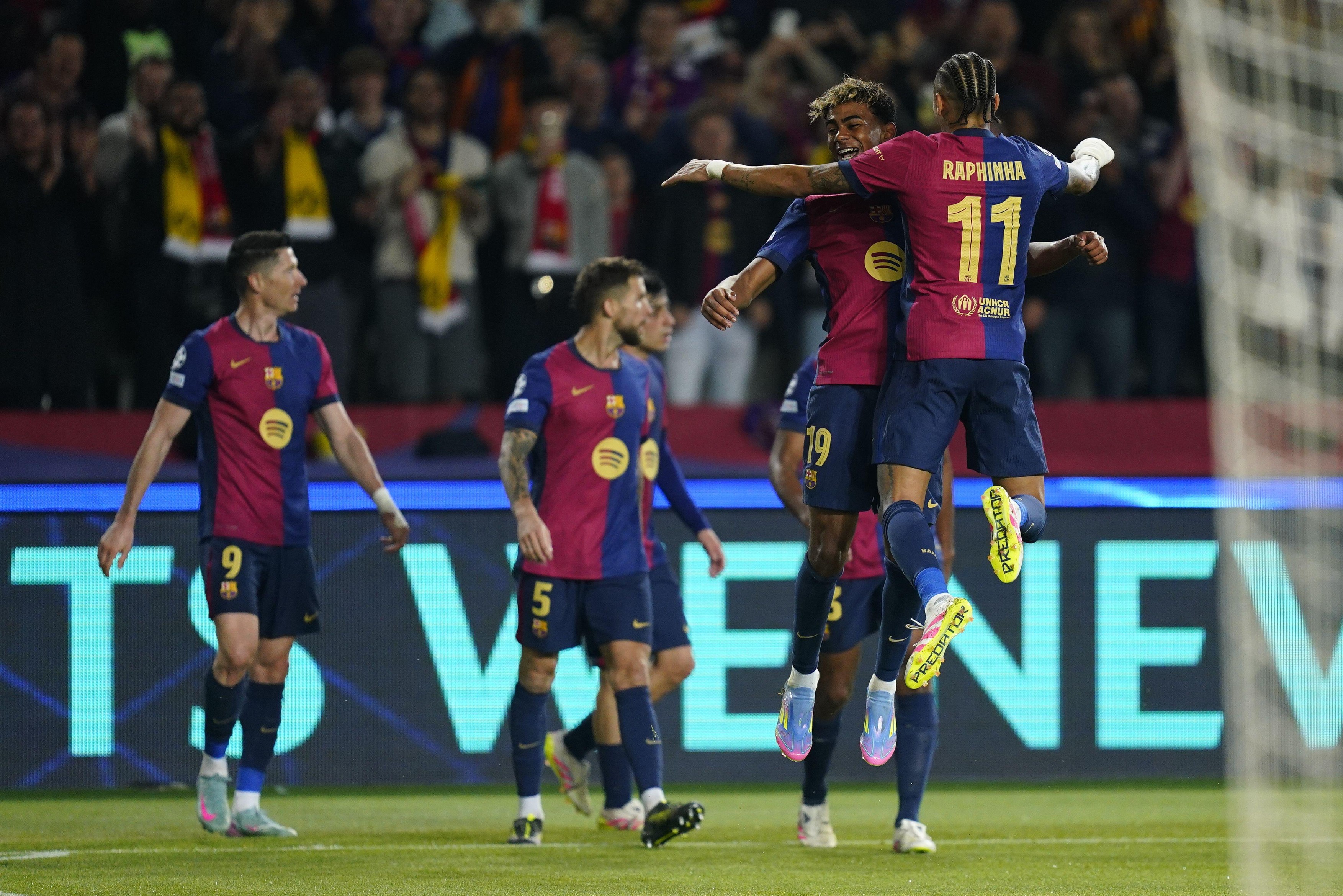 Barcelona - Borussia Dortmund 4-0. Nemții, umiliți de catalani! Trupa lui Hansi Flick a făcut show